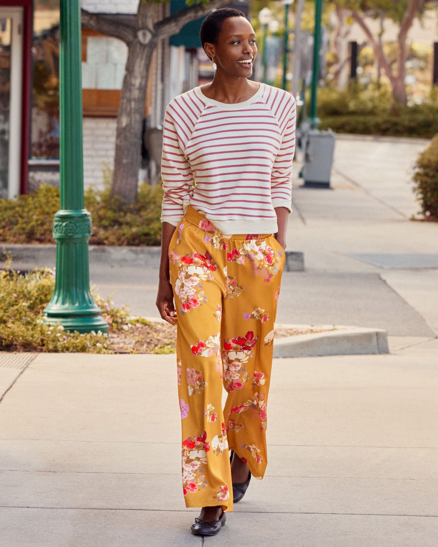Goldie Pant