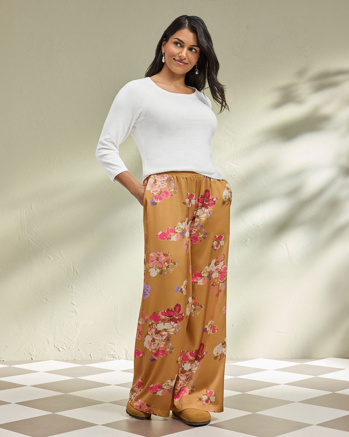 Goldie Pant