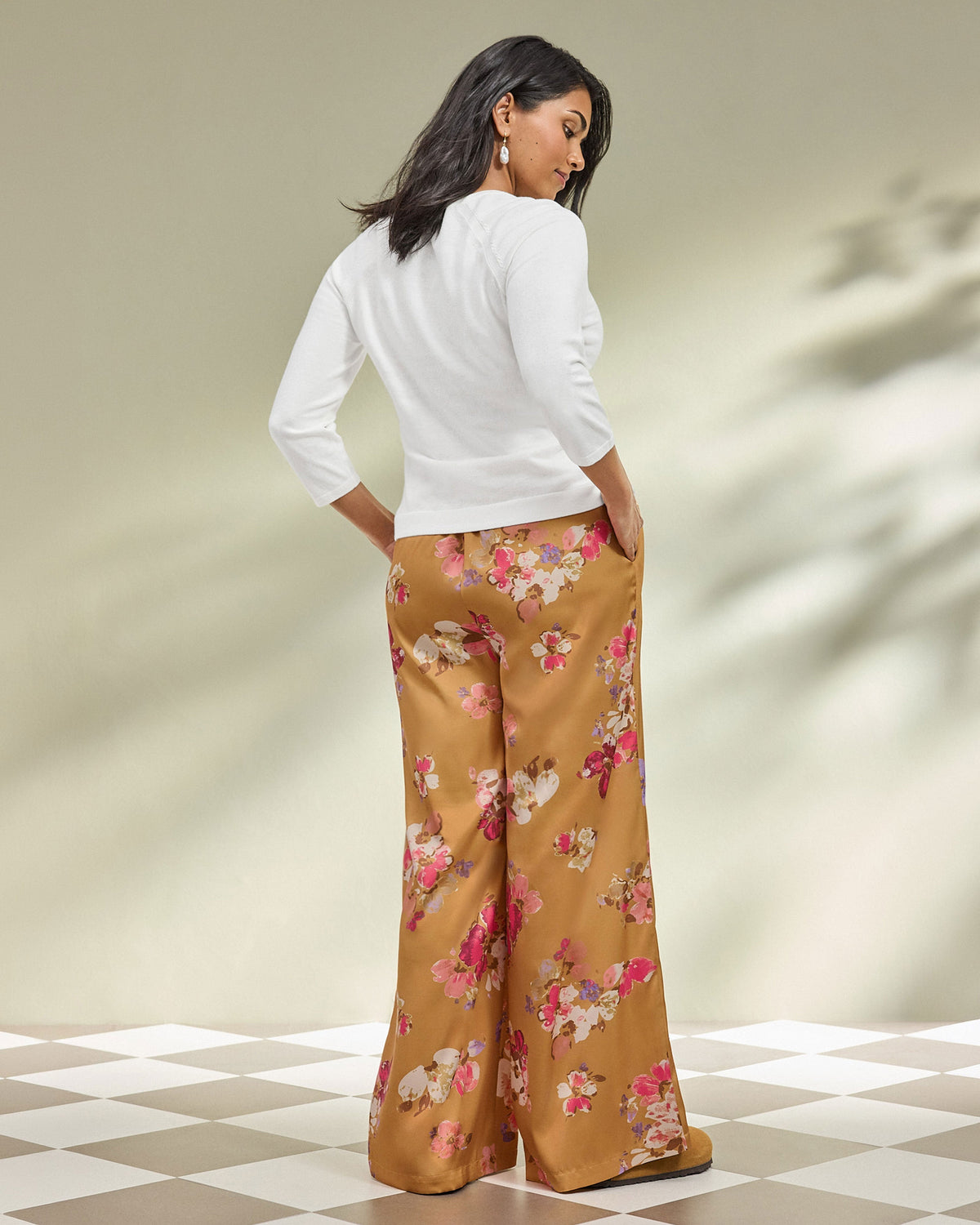Goldie Pant