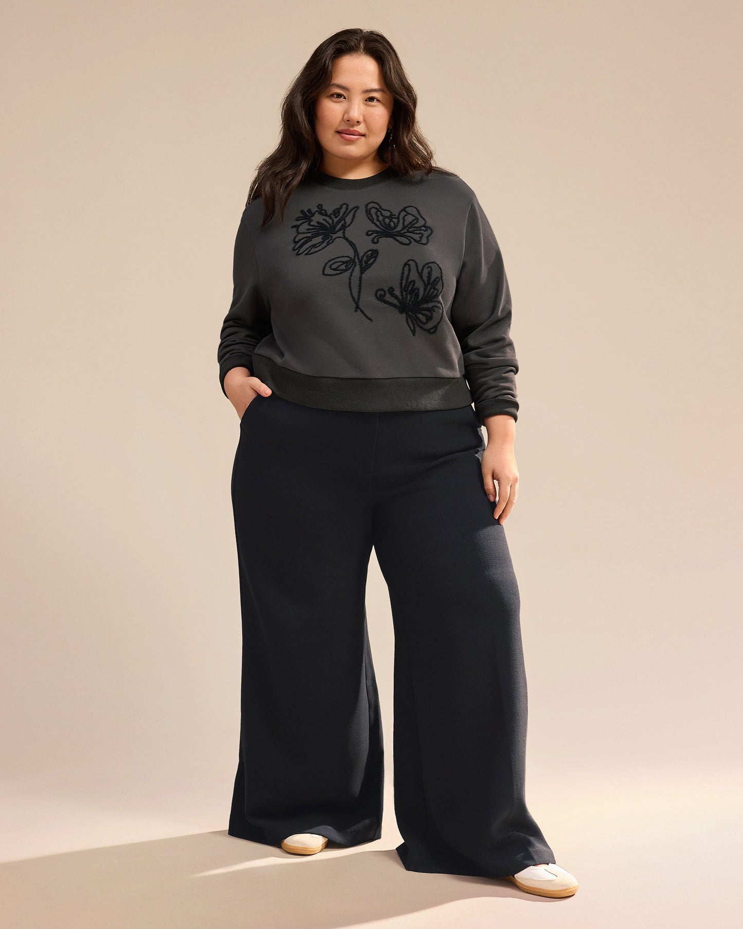 Monarch Pullover